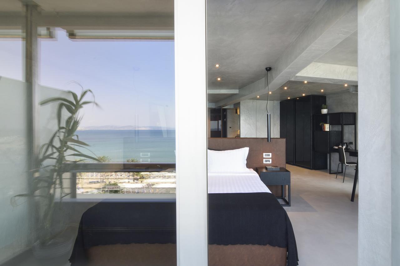 Poseidon Athens Hotel الغرفة الصورة